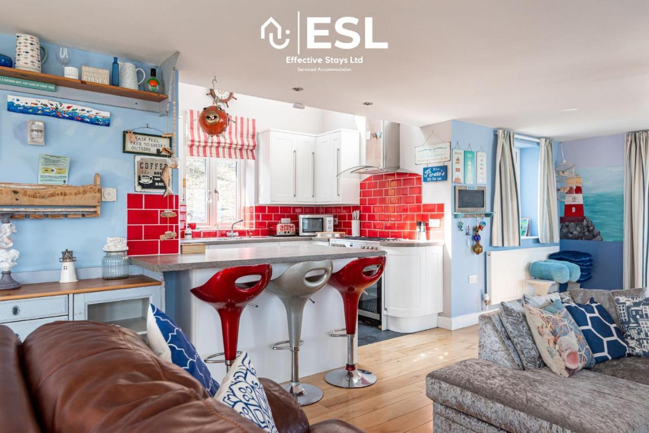 Beautiful En Suite 5 Bedroom Home With Sea Views ニューキー エクステリア 写真